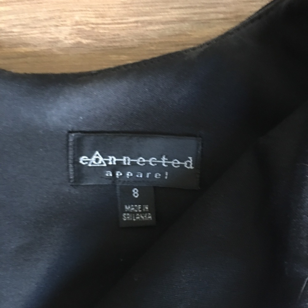 Connected apparel - Picture 3 of 3